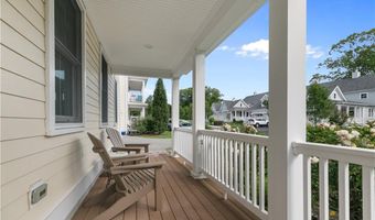 50 Kettle Point Ave 50, East Providence, RI 02914