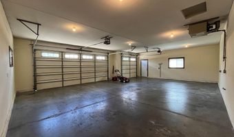 1130 Indian Hills Rd, Brookings, SD 57006