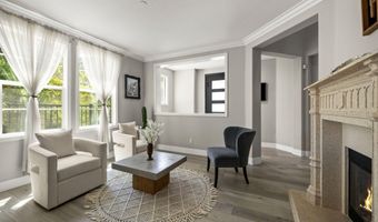 1915 Hazel Nut Ct, Agoura Hills, CA 91301