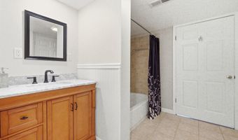 7021 BEDROCK Rd, Alexandria, VA 22306