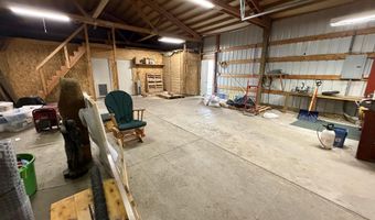 4947 Snow Goose Dr, Bonanza, OR 97623