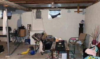 211 E 2nd St, Albert Lea, MN 56007