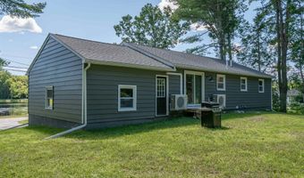 18 Dream Lake Dr, Amherst, NH 03031