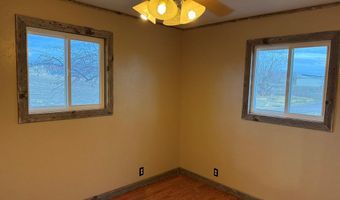 2932 S Arthur St, American Falls, ID 83211