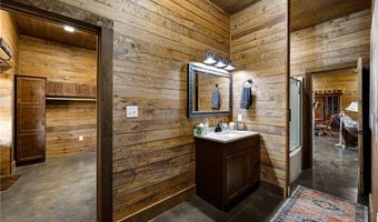 1050 SE 8th St, Atkins, AR 72823