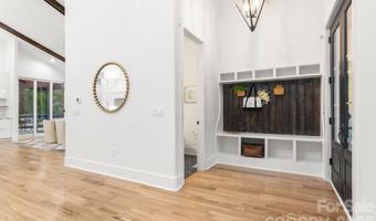 809 Crater St, Charlotte, NC 28205