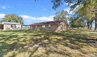 236 Beacon Ln, Atmore, AL 36502