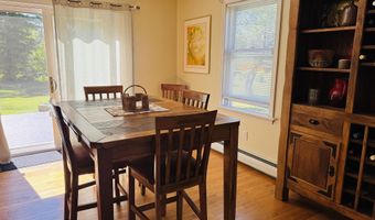 206 W Cobble Hill Rd, Barre, VT 05641