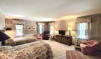 144 Barton North Dr, Ann Arbor, MI 48105