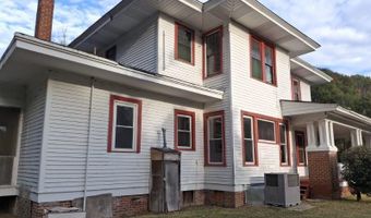 307 N Lee St, Bishopville, SC 29010