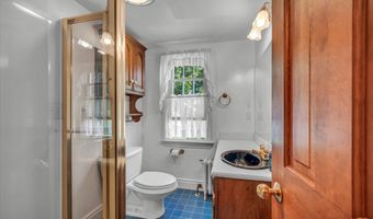 20 Bolleswood Ln, Avon, CT 06001