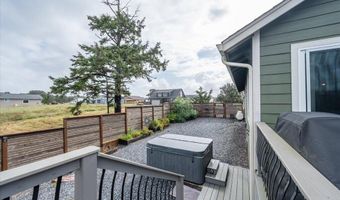 2701 Lincoln Ave, Bandon, OR 97411