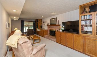 6589 Baron Ct, Avon, IN 46123