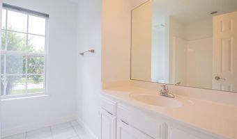 522 Tiger Blvd, Bentonville, AR 72712