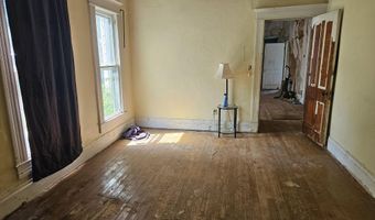 203 E Pennington Ave, Ava, MO 65608