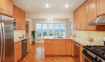 6 Harbor View Dr, Atlantic Highlands, NJ 07716