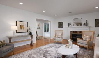3615 38TH St N, Arlington, VA 22207
