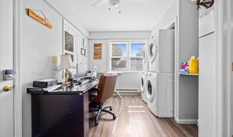 743 N Shore Rd, Absecon, NJ 08201