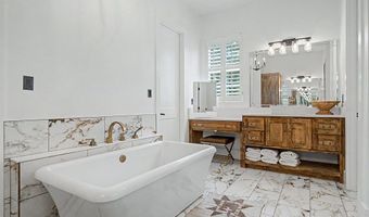 5535 Gillionville Rd, Albany, GA 31721