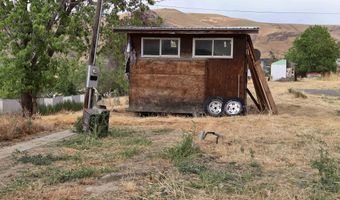 320 Harding St, Asotin, WA 99402