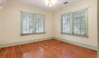 709 E Lafayette St, Abbeville, LA 70510
