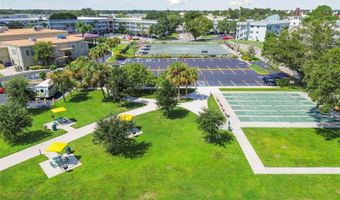 2426 PERSIAN Dr 64, Clearwater, FL 33763