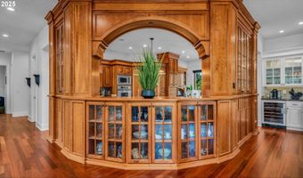 4075 NW CAMALA Dr, Albany, OR 97321
