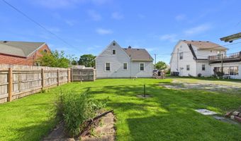 201 E 38th St, Anderson, IN 46013