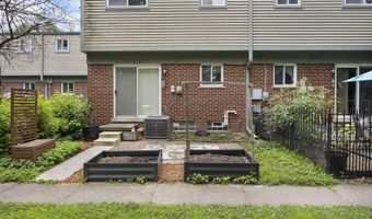 3007 Williamsburg Rd, Ann Arbor, MI 48108