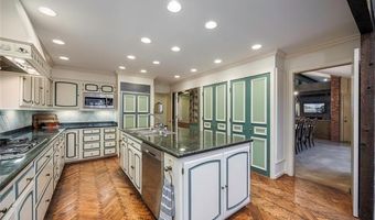 2100 N Star Ct, Bartlesville, OK 74006