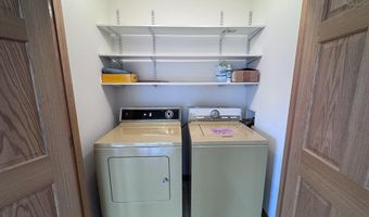 423 N Johnson St, Ada, OH 45810
