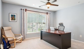 12401 CHASEMOUNT Ct, Bowie, MD 20720