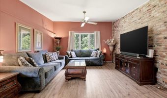 3534 WOODBURN Rd, Annandale, VA 22003