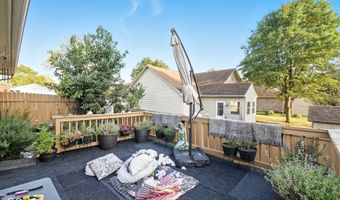 631 Deer Trail Dr, Indianapolis, IN 46217