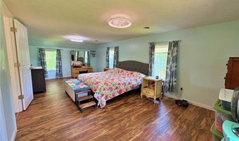 10677 Baumhart Rd, Amherst, OH 44001
