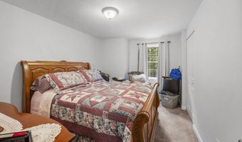 45 Chestnut St, Athol, MA 01331