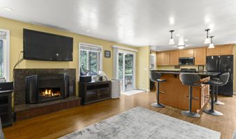 2606 SE RISLEY Ave, Milwaukie, OR 97267