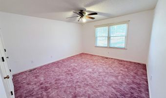 1975 Pine Lake Dr, Arab, AL 35016