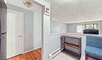 10 Coffey St 25, Boston, MA 02122