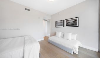 10201 Collins Ave 305, Bal Harbour, FL 33154