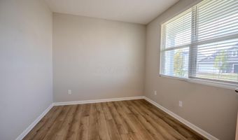 319 Honeysuckle St, Ashville, OH 43103