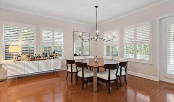 321 5TH St, Atlantic Beach, FL 32233