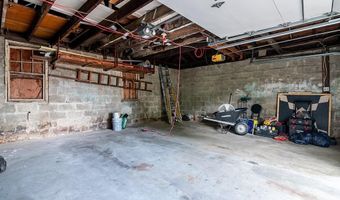 255 Farmington Ave, Cranston, RI 02920