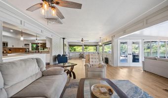 3317 Riverside Dr, Anderson, CA 96007