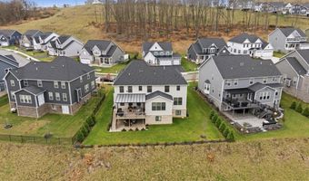 321 Crest Ln, Adams Twp., PA 16046