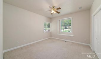 5201 N Stinger St, Boise, ID 83703