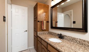 104 Old Rock Rd, Aledo, TX 76008