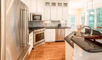 1793 Highland Park Ave SW, Aiken, SC 29801
