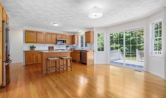 10 GINGER Trl, Coventry, RI 02816