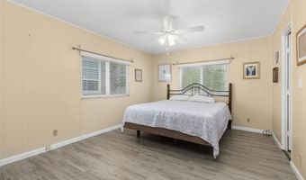 8975 Lawrence Welk 2, Escondido, CA 92026